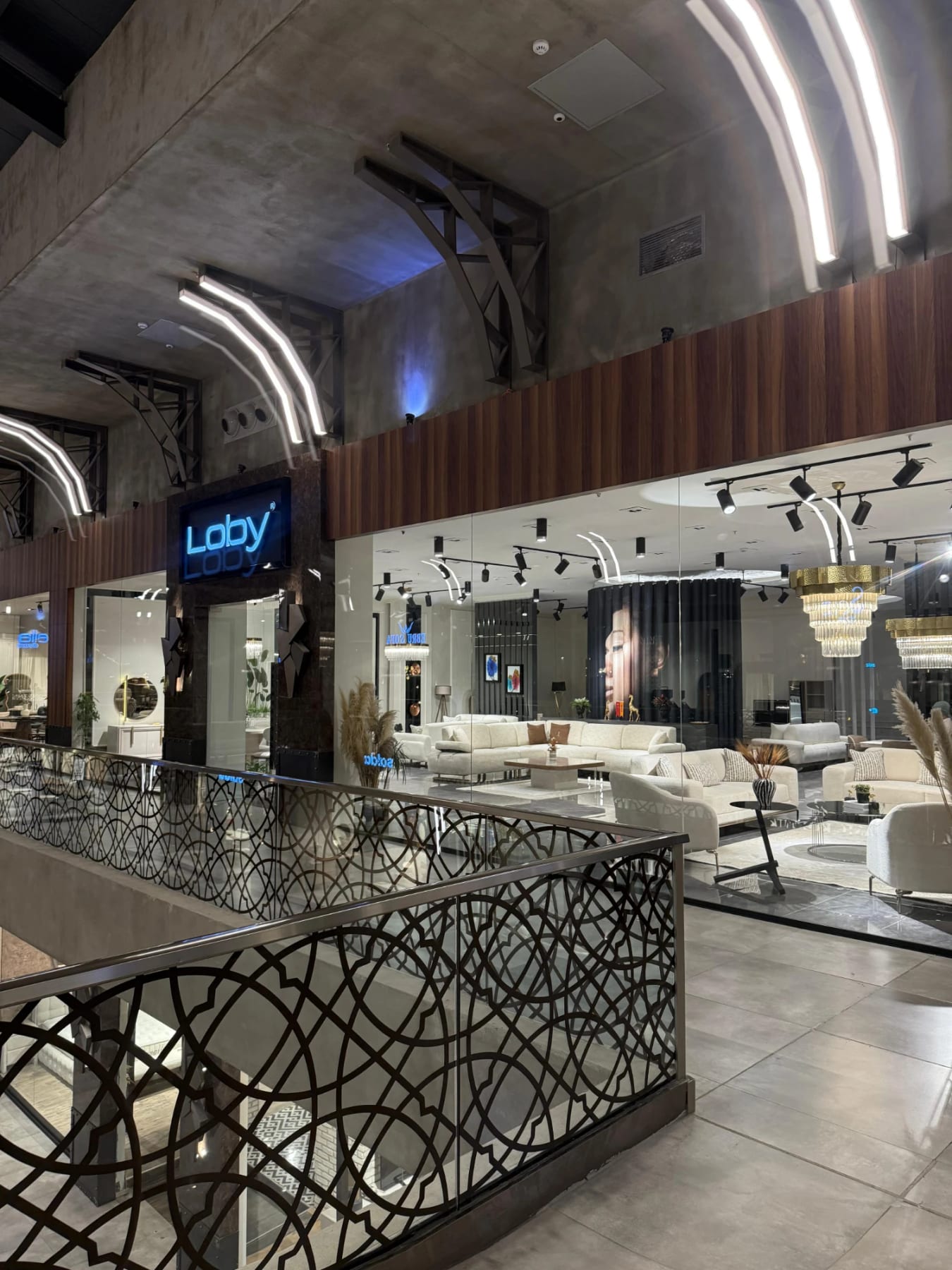 Loby showroom — 2